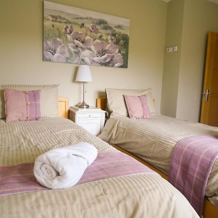 Woldsend Villa Moreton-in-Marsh Bagian luar foto