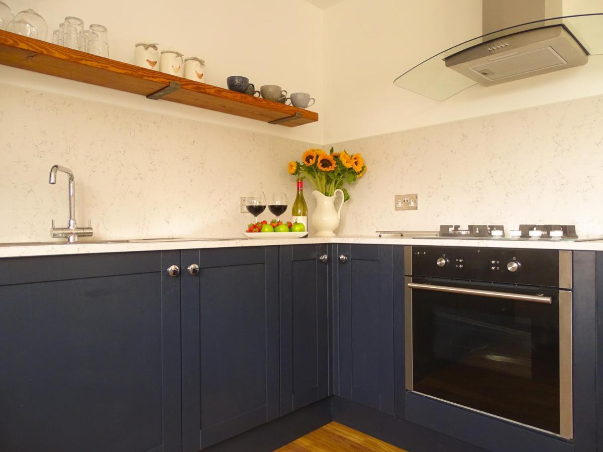 Woldsend Villa Moreton-in-Marsh Bagian luar foto