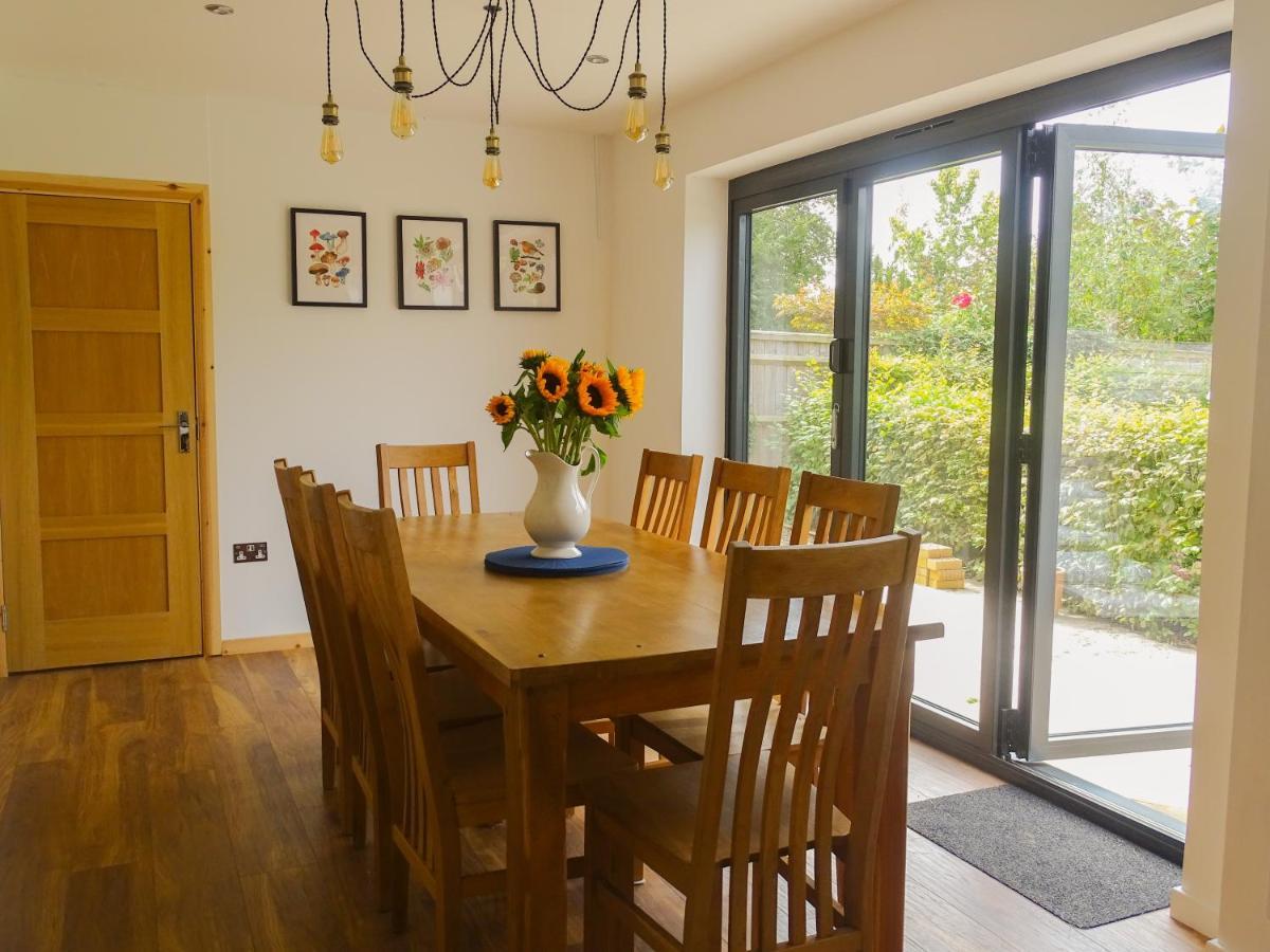 Woldsend Villa Moreton-in-Marsh Bagian luar foto